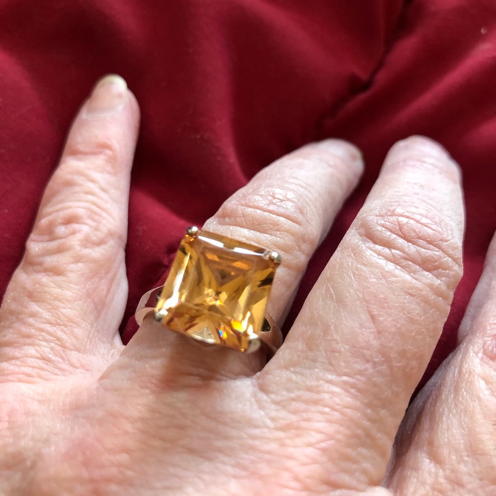Citrine  square cut stone ring